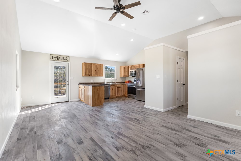 380 Brushy Creek Trail