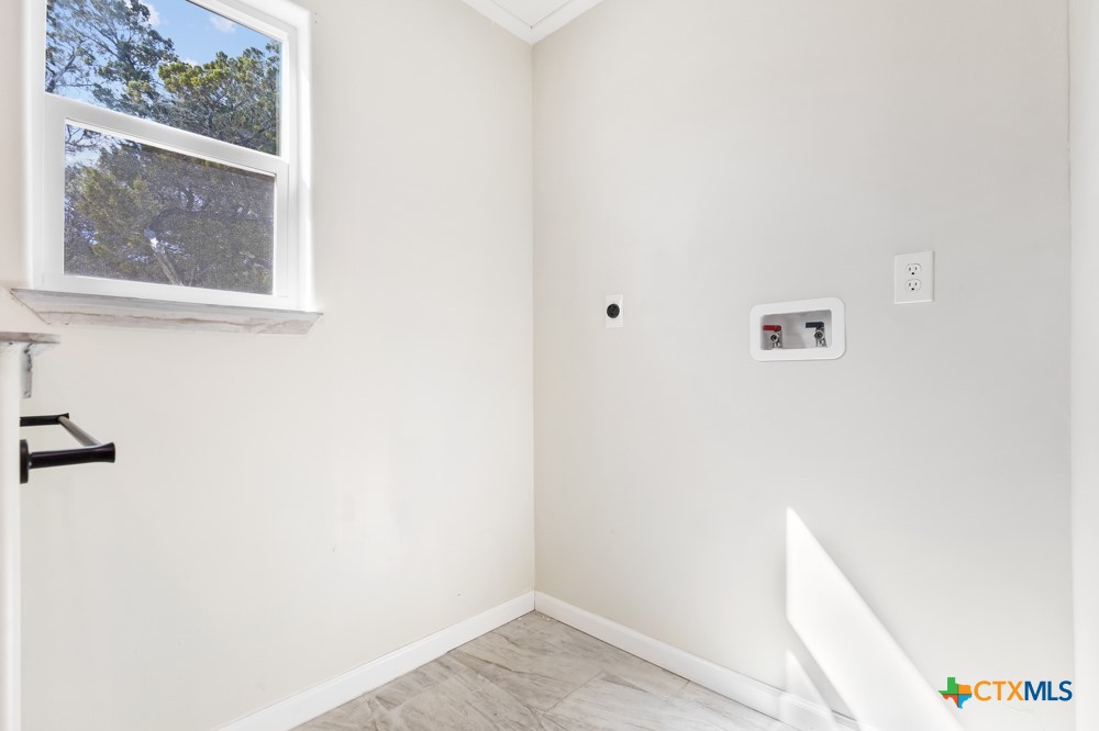 380 Brushy Creek Trail