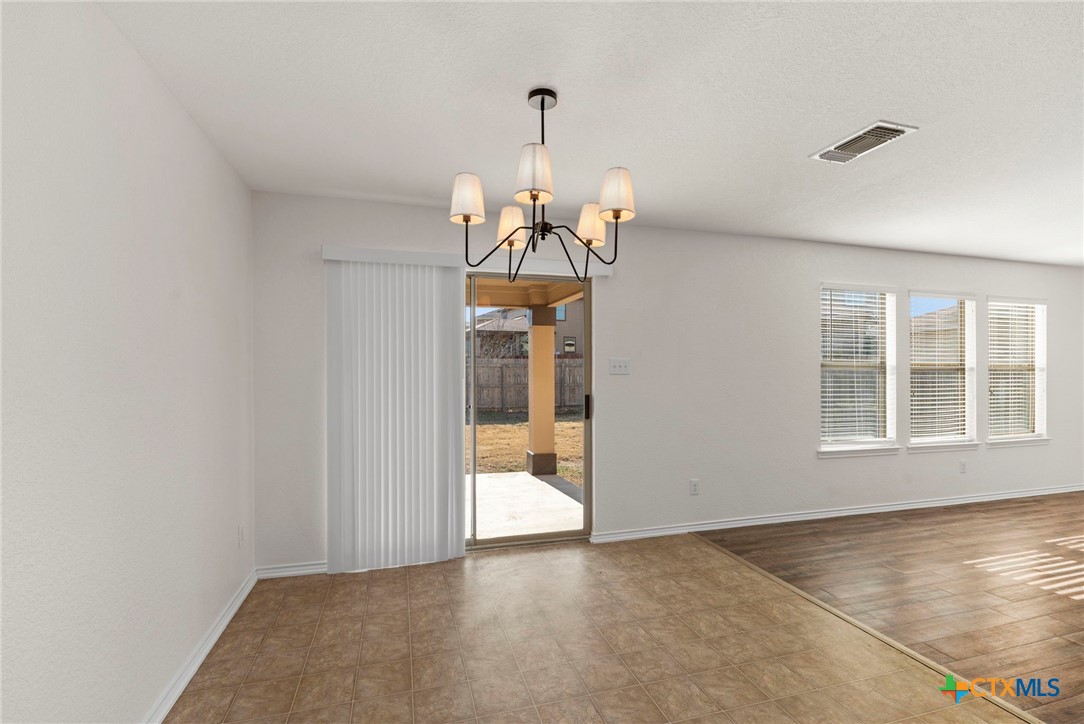 5127 Sunview Valley
