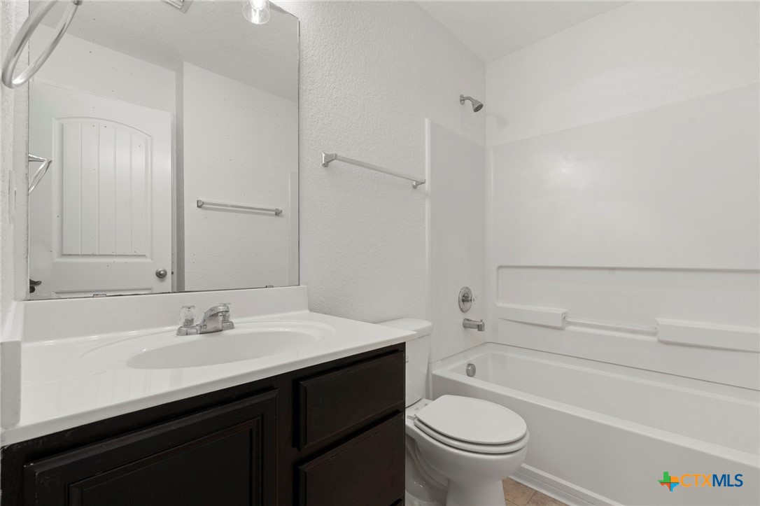5127 Sunview Valley