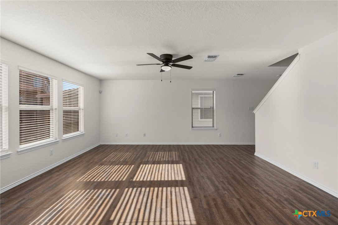5127 Sunview Valley