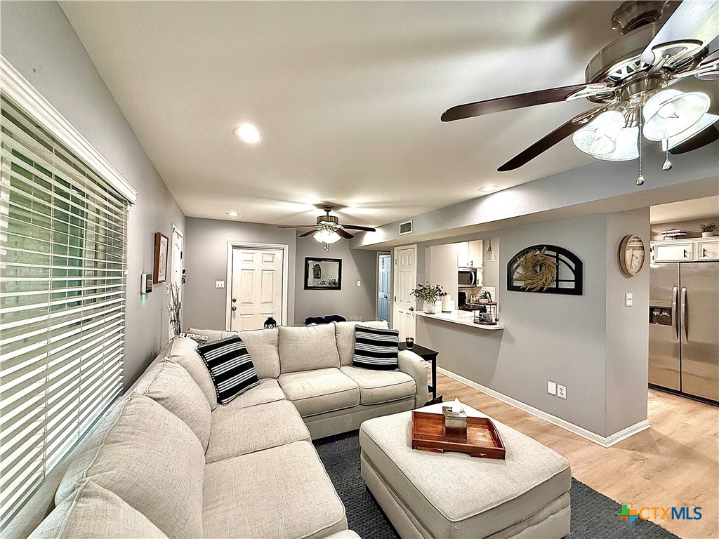 213 Sparrow Lane