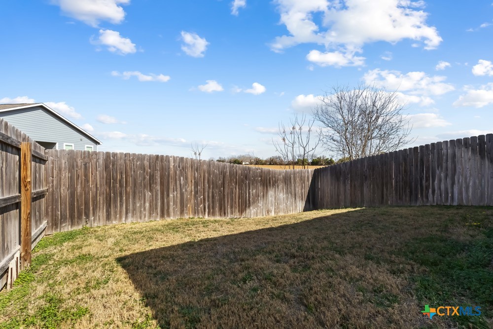 638 Heathers Way