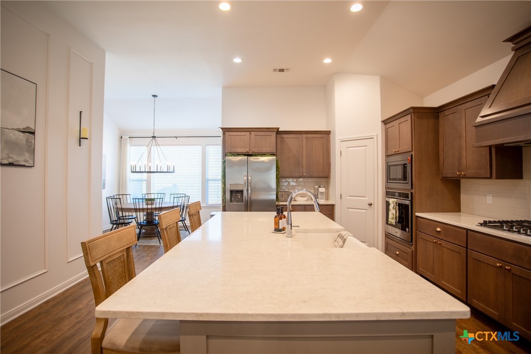 407 Brushy Creek