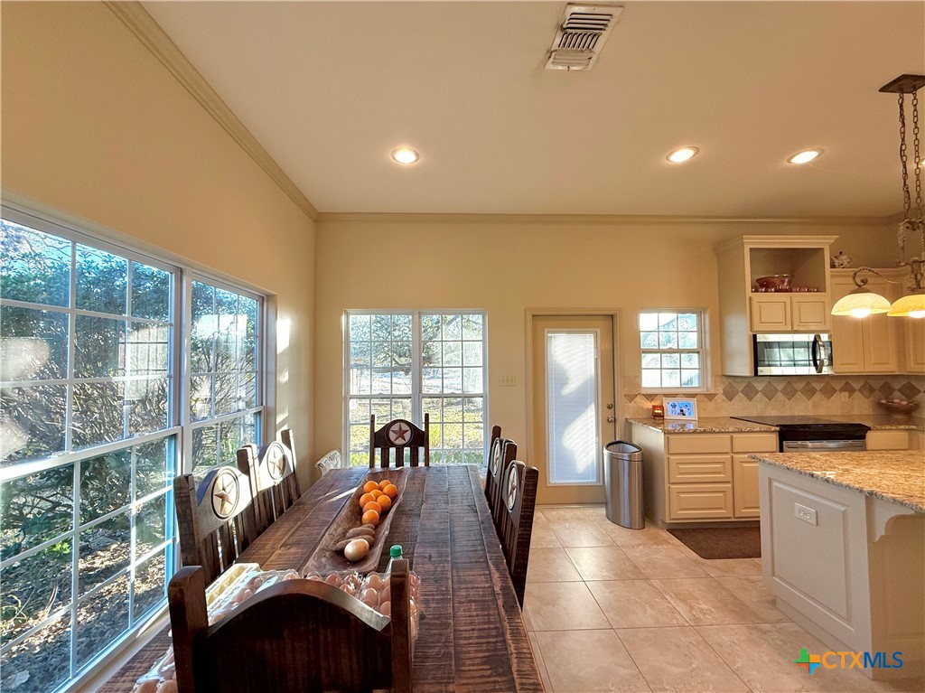 98 Price Road