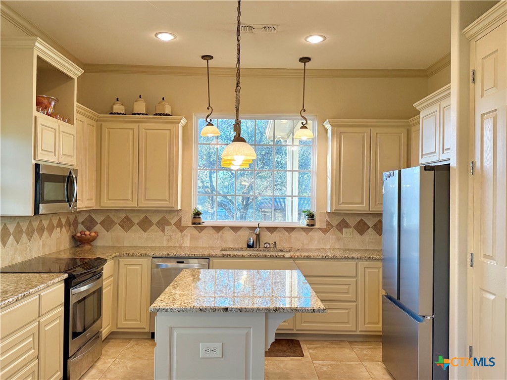 98 Price Road