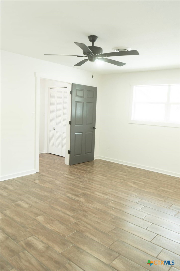 2704 E Loma Vista Avenue