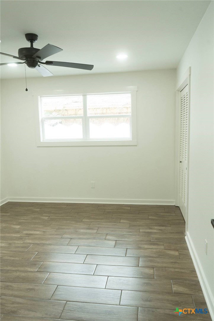 2704 E Loma Vista Avenue