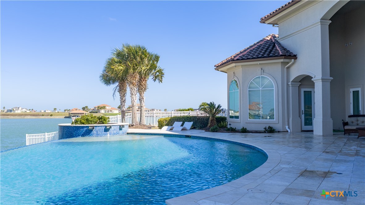 153 E Tuscany Way