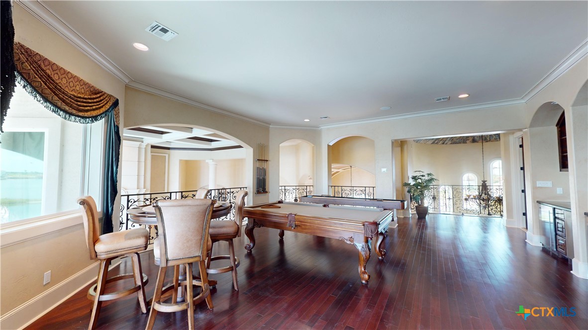 153 E Tuscany Way