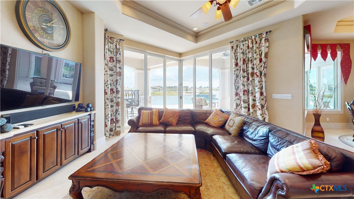153 E Tuscany Way