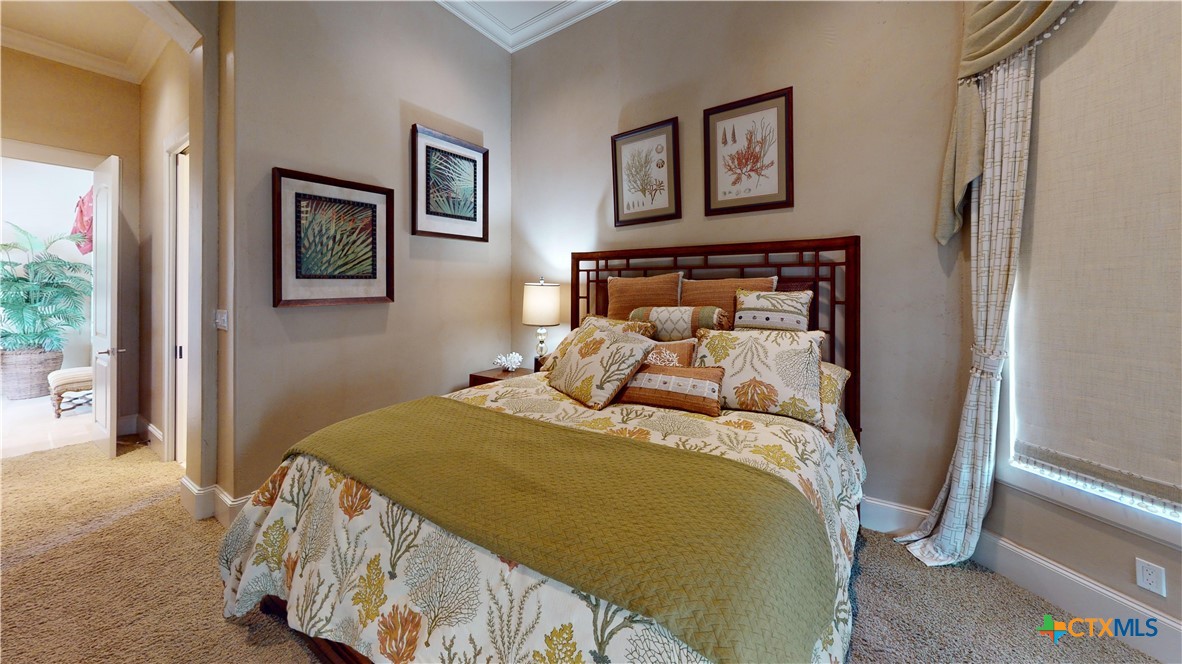 153 E Tuscany Way