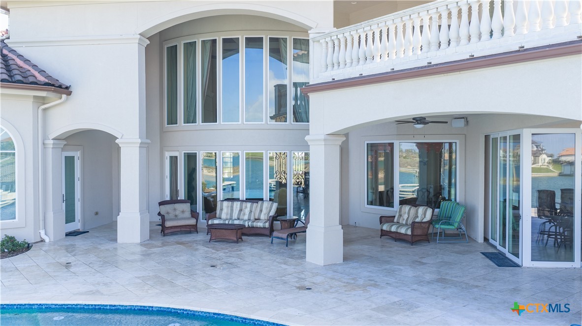 153 E Tuscany Way