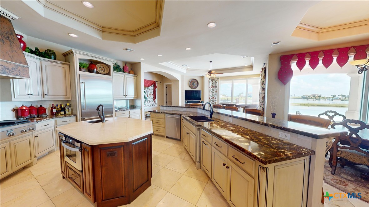 153 E Tuscany Way