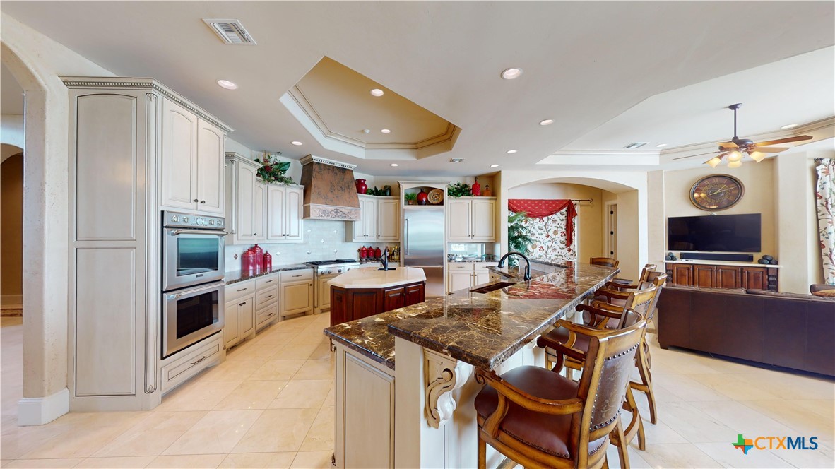 153 E Tuscany Way
