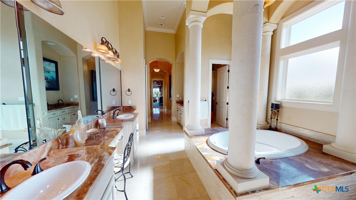 153 E Tuscany Way