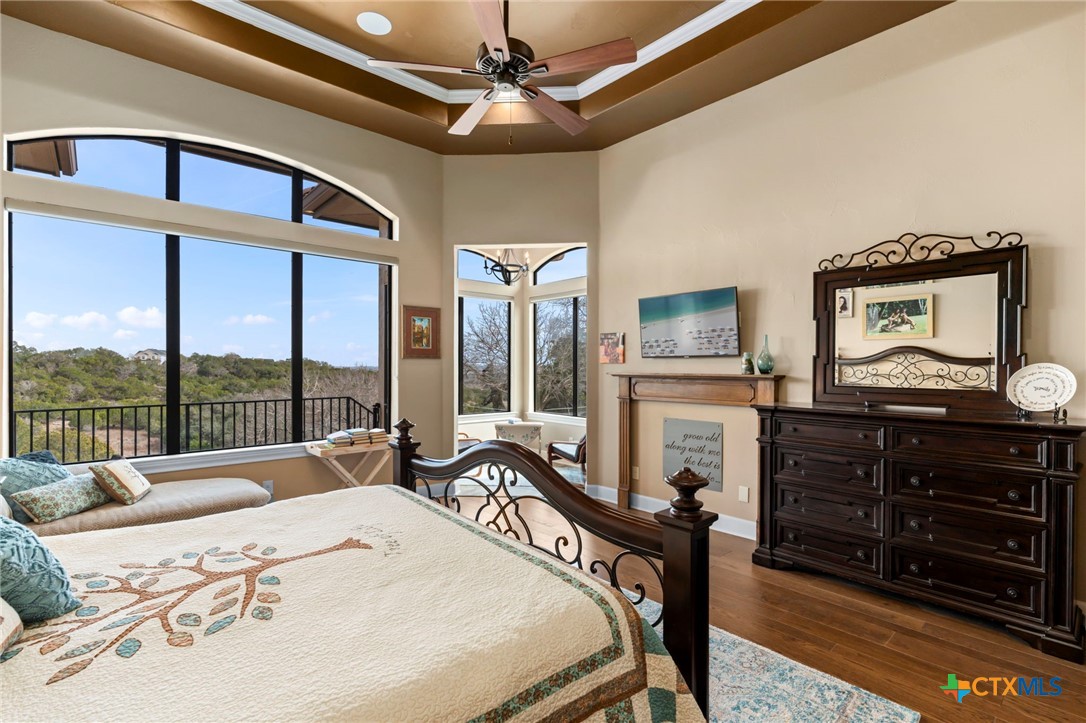 1039 Bluewater Place