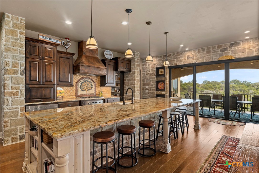 1039 Bluewater Place