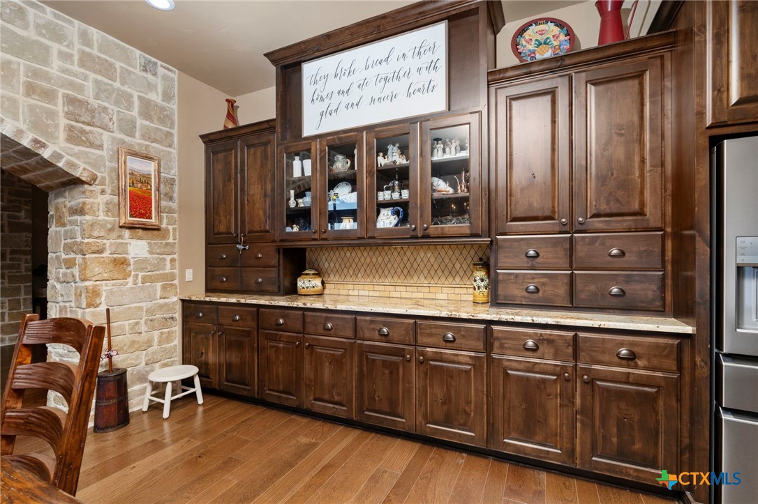 1039 Bluewater Place