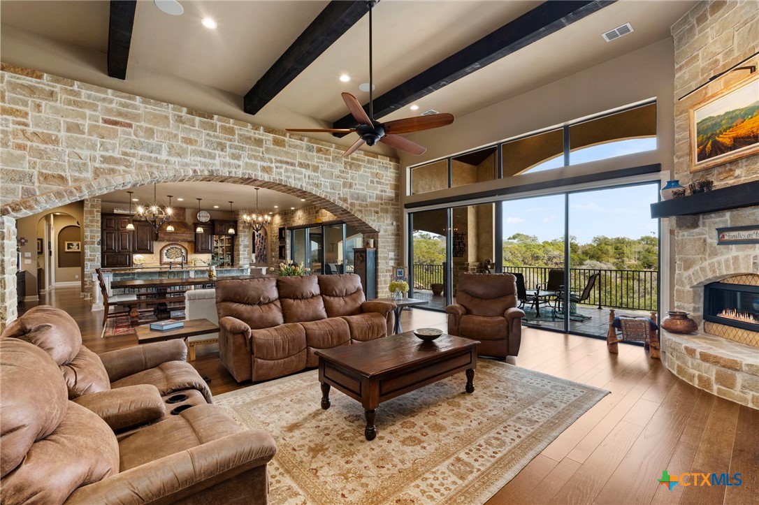 1039 Bluewater Place