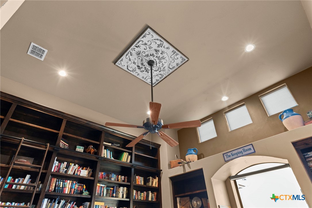 1039 Bluewater Place