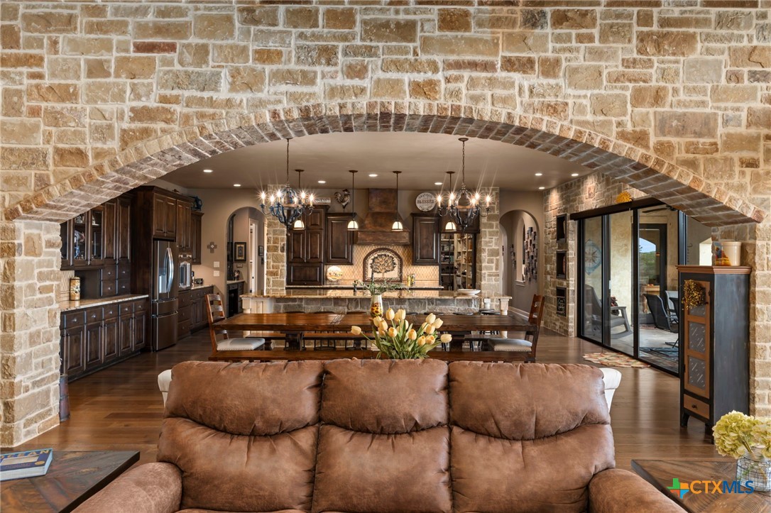 1039 Bluewater Place