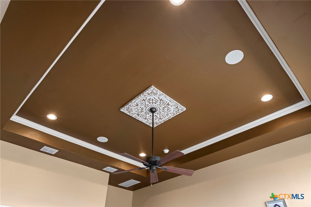 1039 Bluewater Place