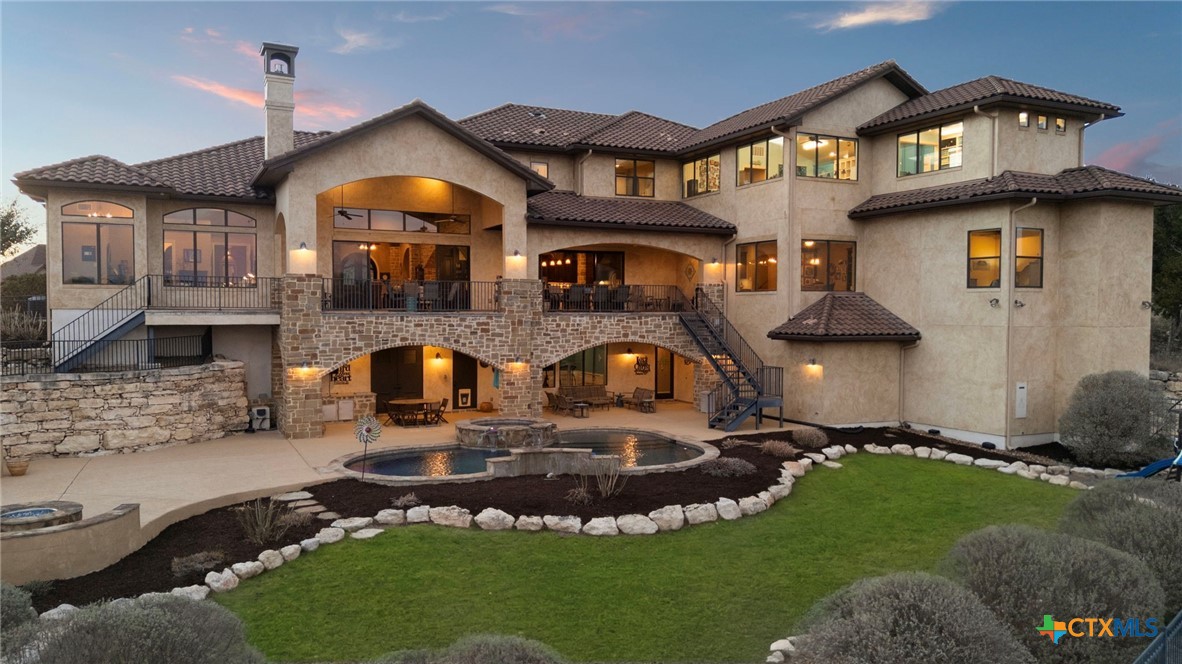 1039 Bluewater Place