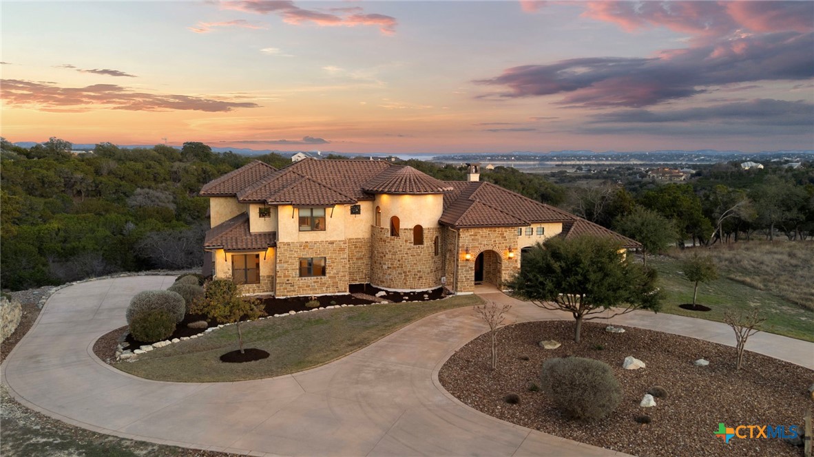 1039 Bluewater Place