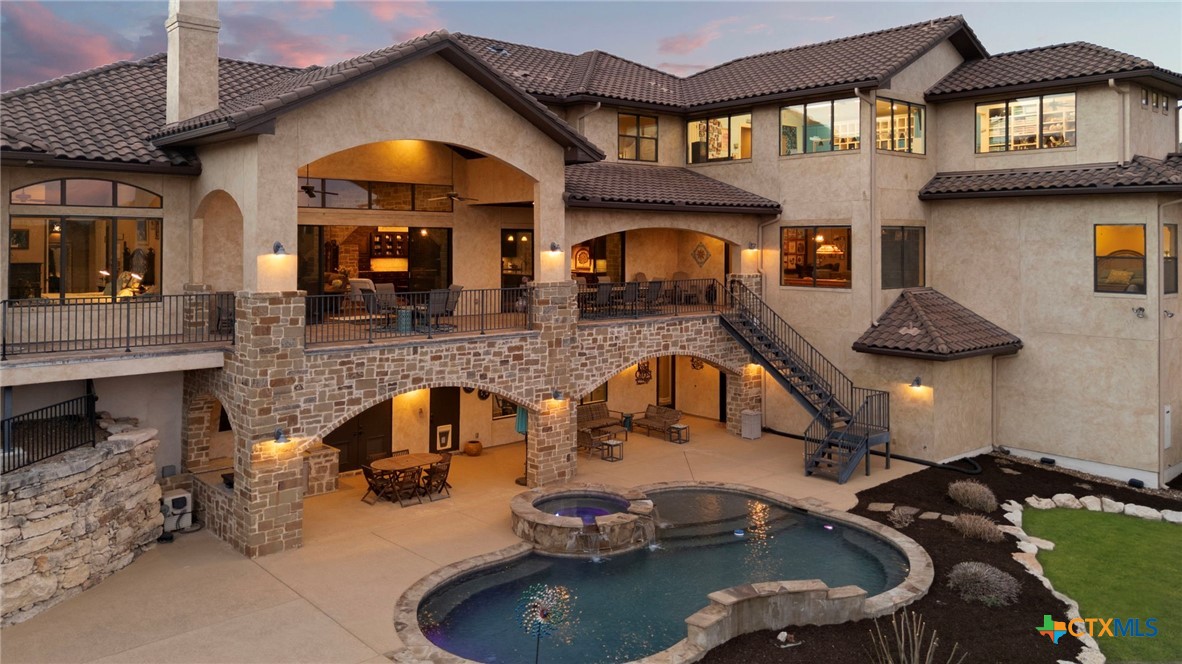 1039 Bluewater Place