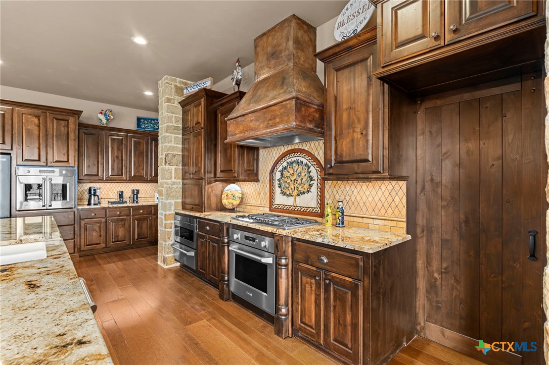 1039 Bluewater Place