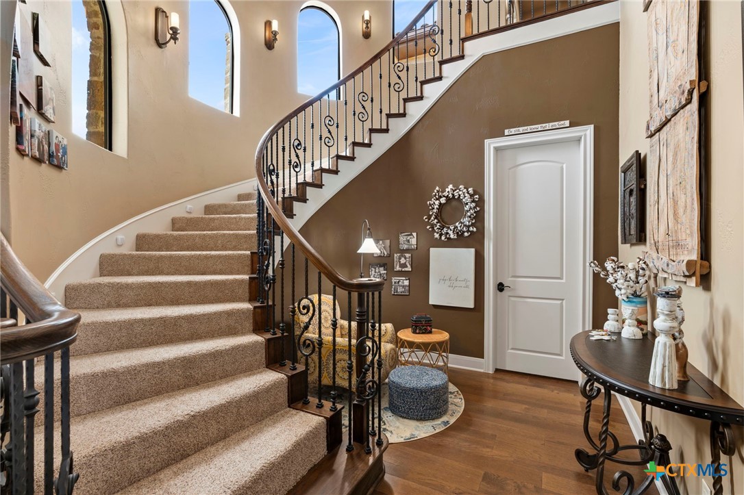 1039 Bluewater Place