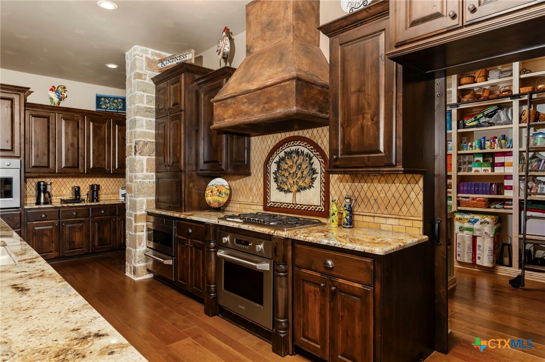 1039 Bluewater Place