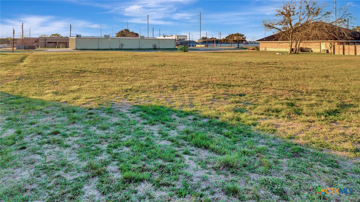 3102 Sam Houston Drive