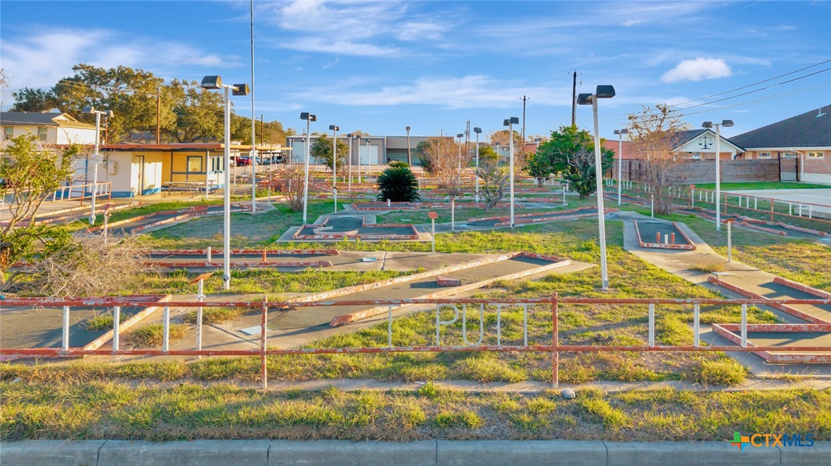 3102 Sam Houston Drive