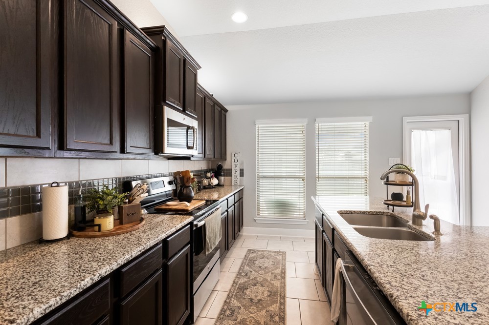 105 Grand View