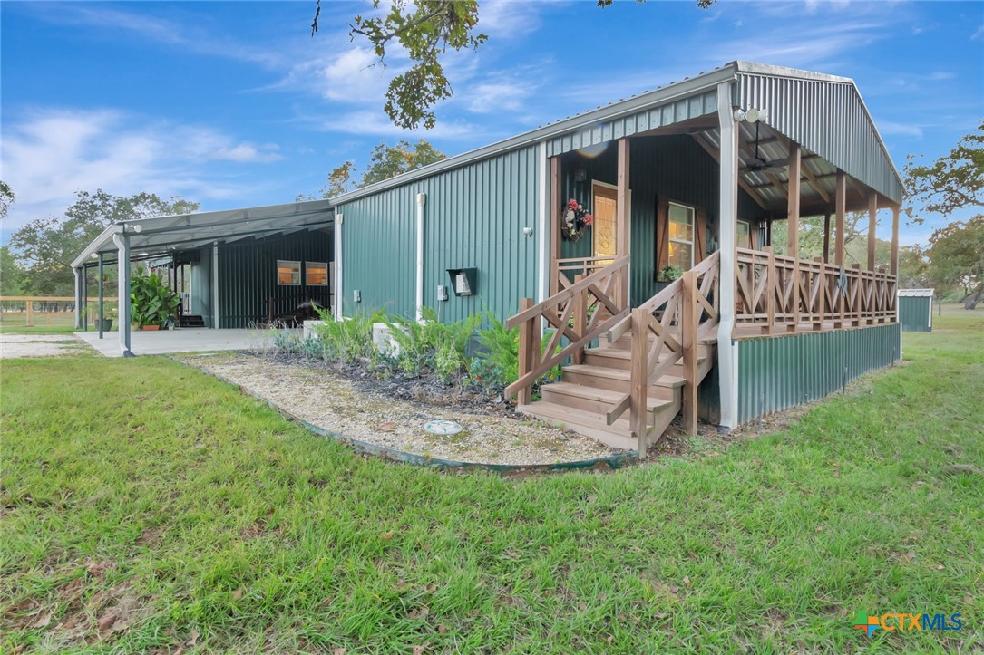 413 Private Road 1051