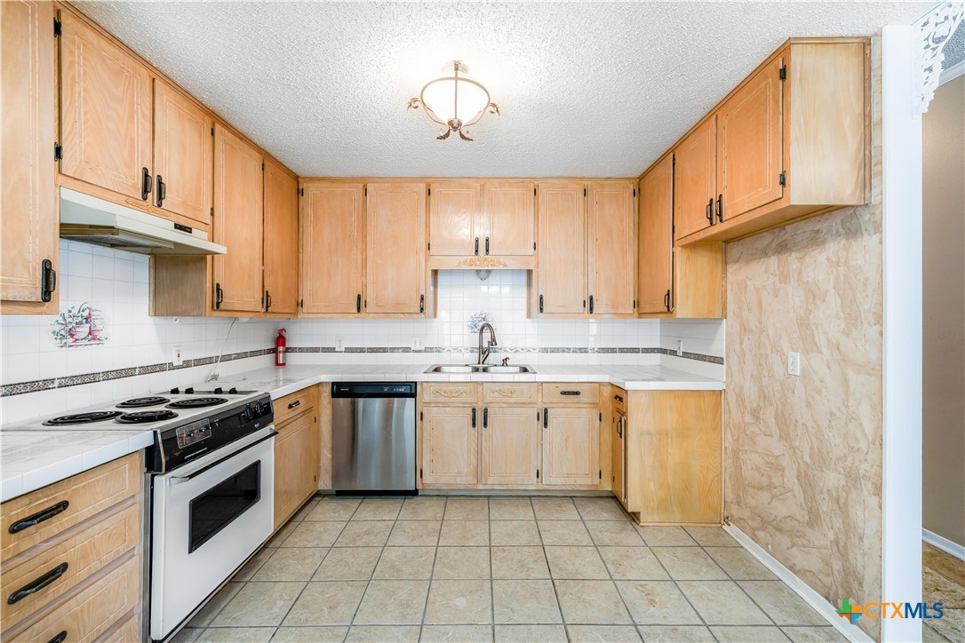 223 Spur Drive