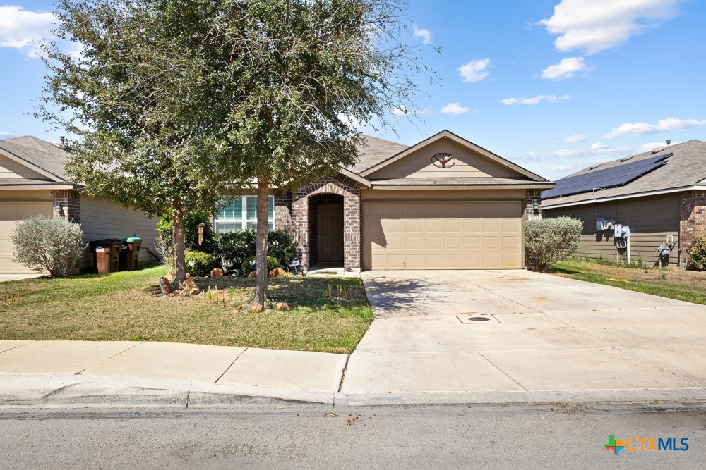 8221 Lazy Brook