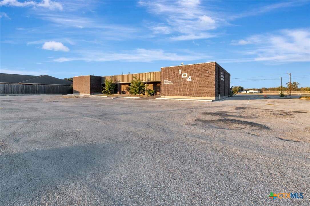 104 Teakwood Drive