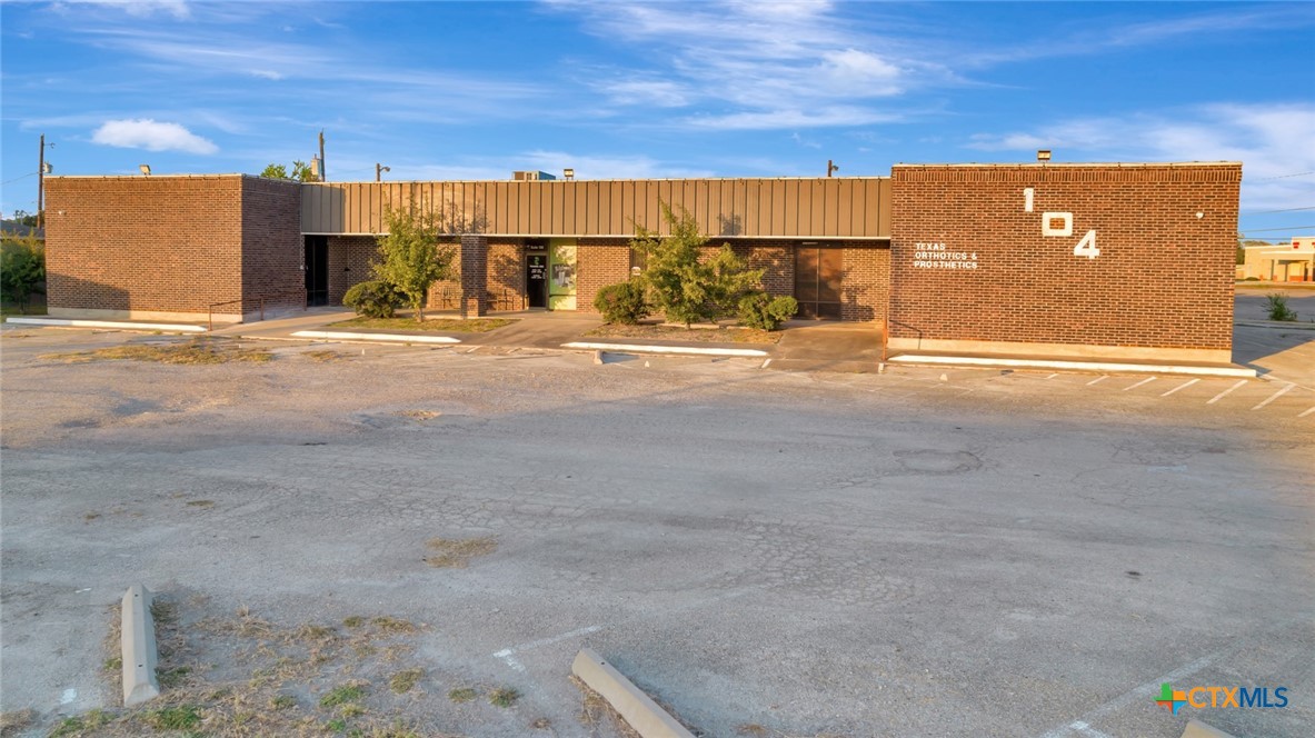 104 Teakwood Drive