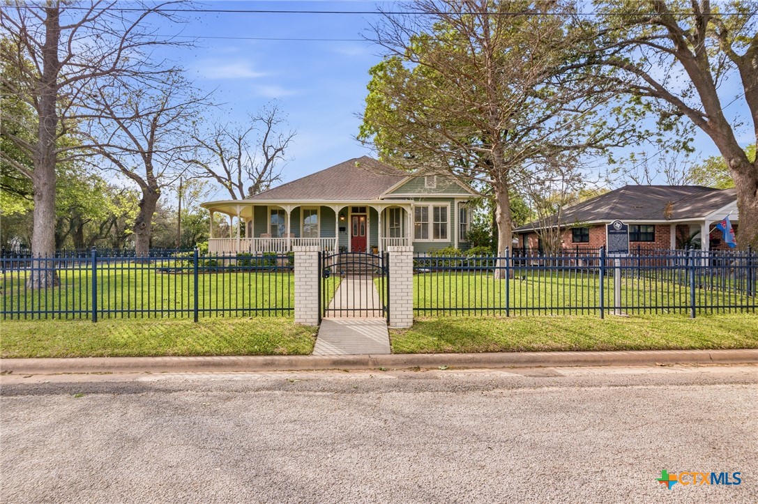 801 N Craig Street