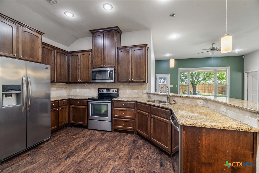 609 Mason Circle Circle