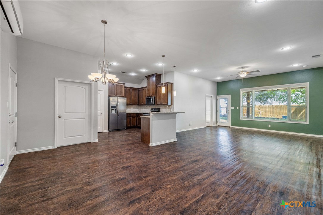 609 Mason Circle Circle