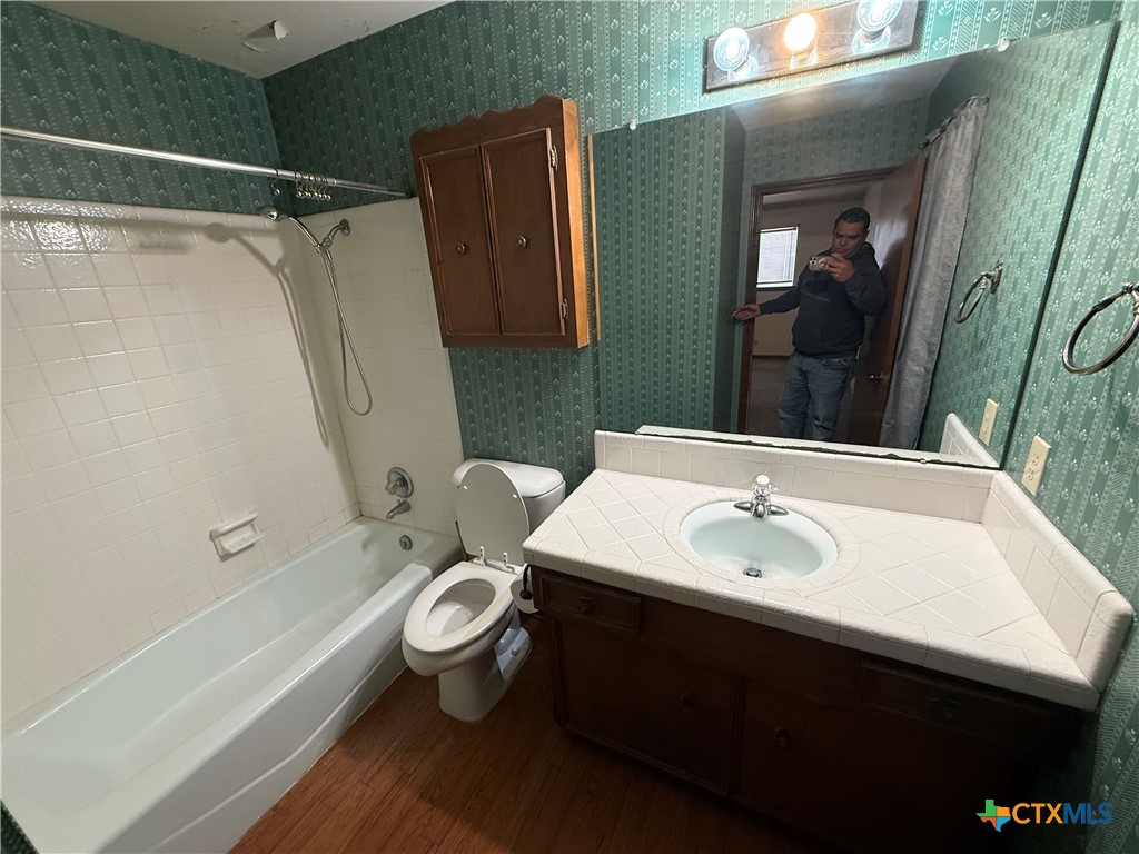 608 King Arthur Street