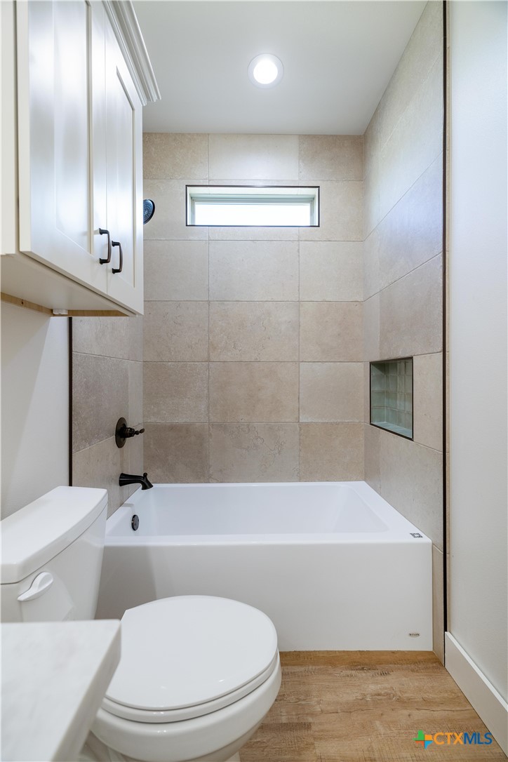 112 Ridgehaven Trail