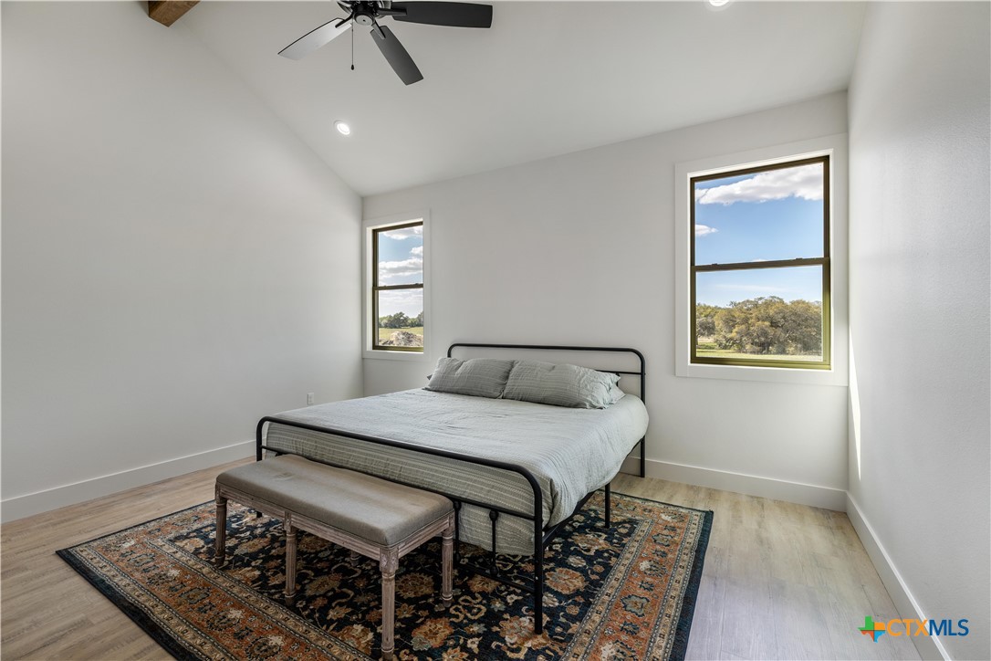 112 Ridgehaven Trail