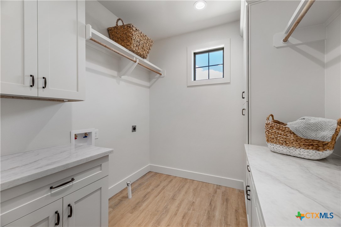 112 Ridgehaven Trail