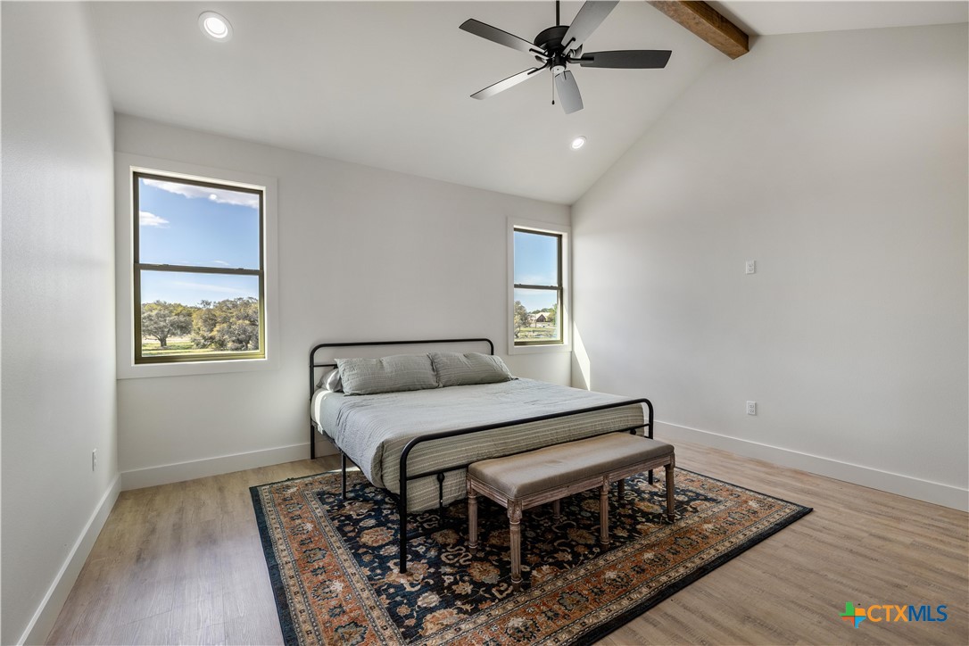 112 Ridgehaven Trail