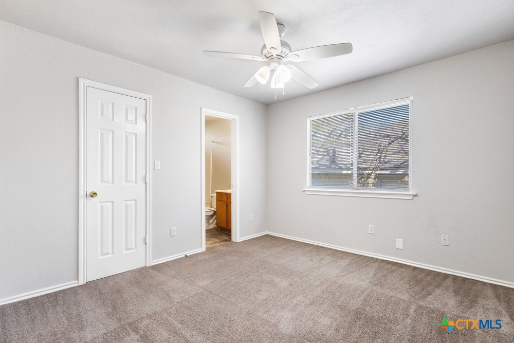 832 Sagewood Trail